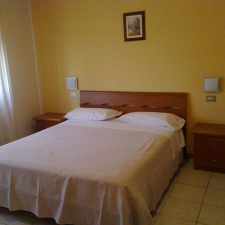 Hotel Trasimeno Bittarelli Castiglione del Lago Dış mekan fotoğraf